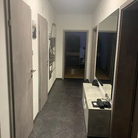 Lichtdurchflutete Penthousewohnung Mit Blick Auf Schoeckl Und Schlossberg